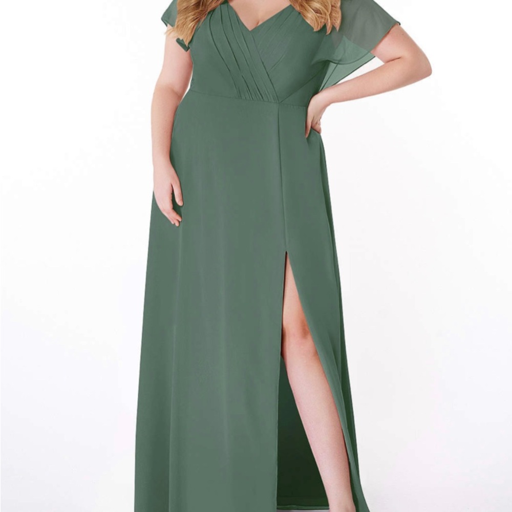 Azazie Rylee Eucalyptus Green Flowy Pleated Chiffon Formal Dress NWT Sz A28